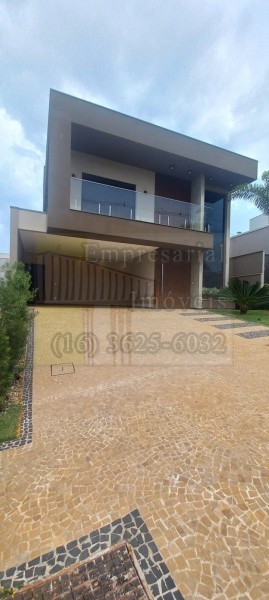 Sobrado à venda com 3 quartos, 305m² - Foto 2