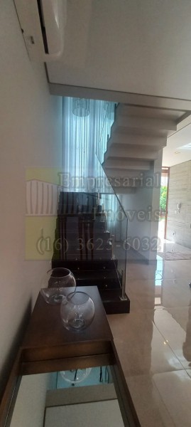 Sobrado à venda com 3 quartos, 305m² - Foto 22