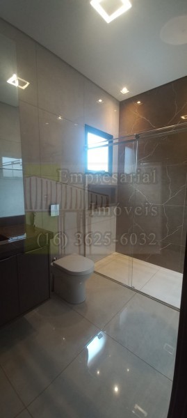 Sobrado à venda com 3 quartos, 305m² - Foto 29