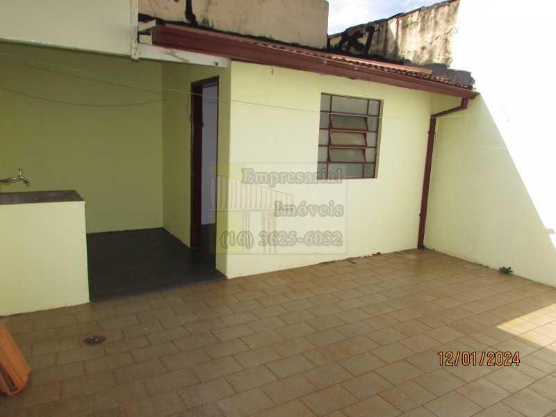 Casa para alugar com 2 quartos, 80m² - Foto 10