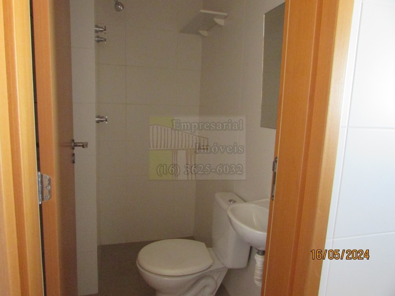 Apartamento para alugar com 3 quartos, 144m² - Foto 8