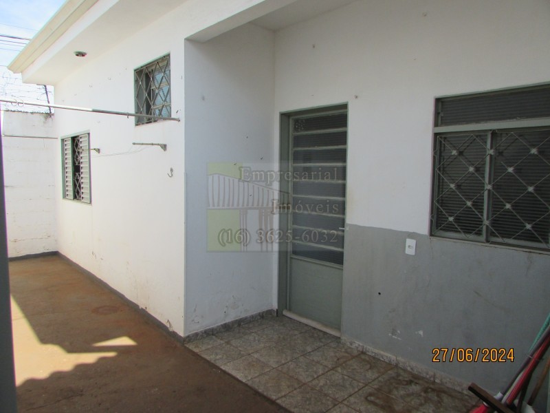 Casa para alugar com 1 quarto, 50m² - Foto 2