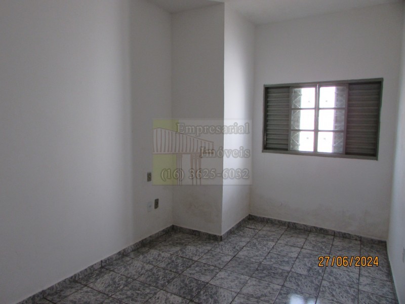 Casa para alugar com 1 quarto, 50m² - Foto 8