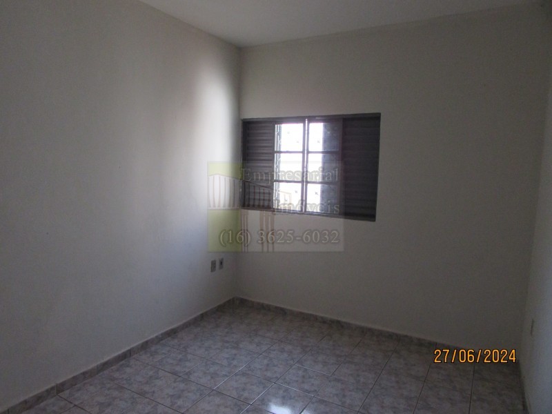 Casa para alugar com 2 quartos, 60m² - Foto 8