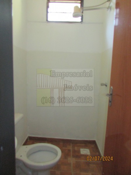 Casa para alugar com 1 quarto, 28m² - Foto 9