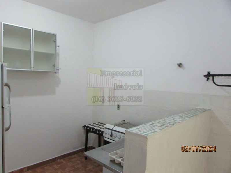 Casa para alugar com 1 quarto, 28m² - Foto 10