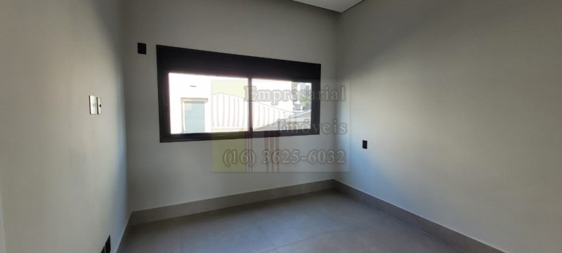 Casa à venda com 3 quartos, 318m² - Foto 14