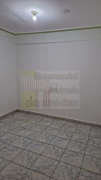 Casa para alugar com 2 quartos, 60m² - Foto 8