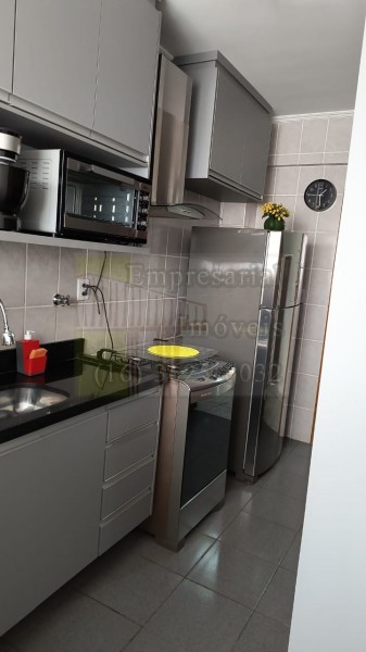 Apartamento à venda com 2 quartos, 58m² - Foto 11