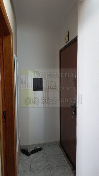 Apartamento à venda com 2 quartos, 58m² - Foto 4