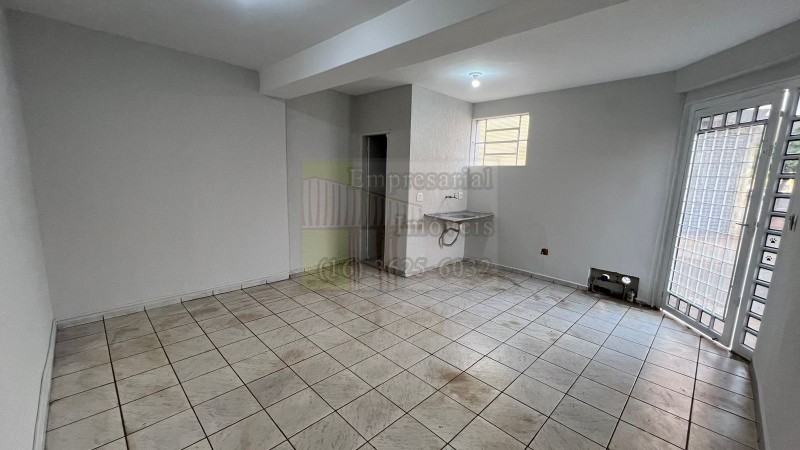 Prédio Inteiro para alugar, 38m² - Foto 2