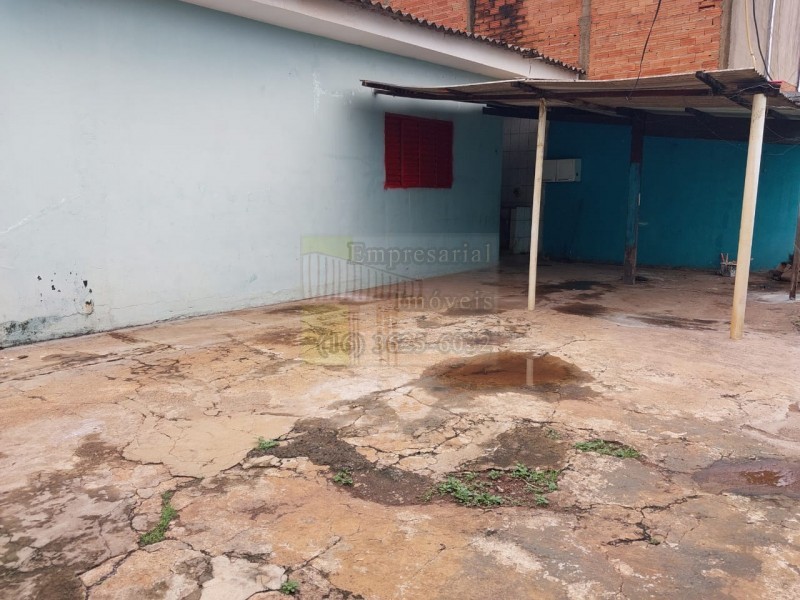 Casa à venda com 3 quartos, 100m² - Foto 14