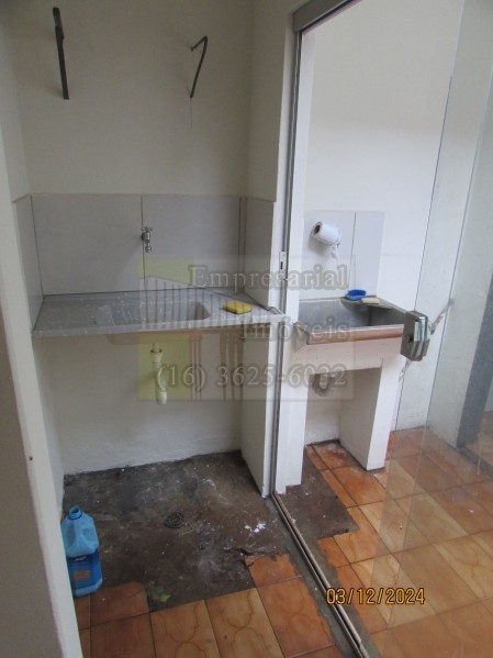 Casa para alugar com 2 quartos, 100m² - Foto 18