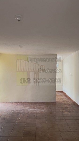 Casa para alugar com 2 quartos, 100m² - Foto 5