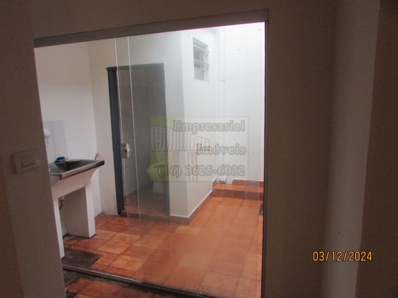 Casa para alugar com 2 quartos, 100m² - Foto 20