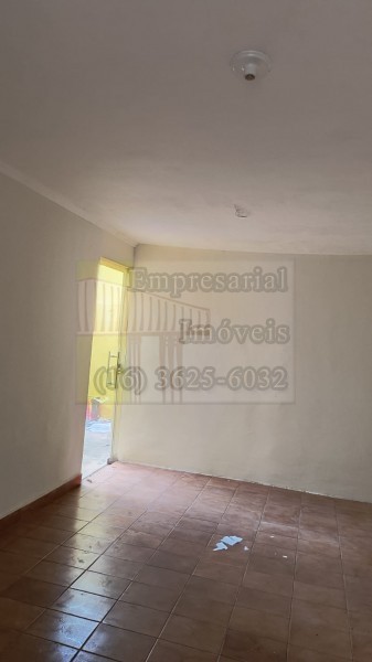 Casa para alugar com 2 quartos, 100m² - Foto 4