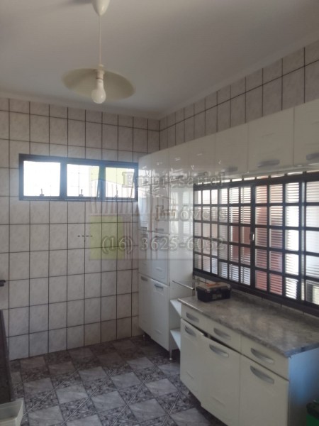 Casa para alugar com 3 quartos, 100m² - Foto 37