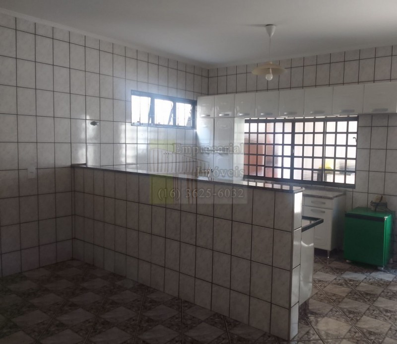 Casa para alugar com 3 quartos, 100m² - Foto 38