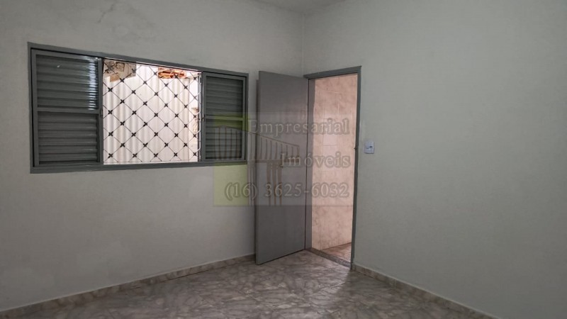 Casa para alugar com 3 quartos, 100m² - Foto 6