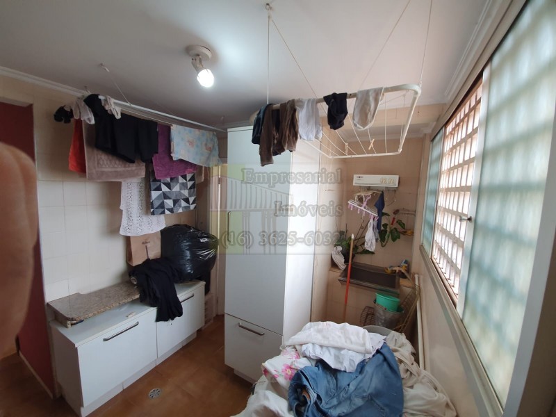 Apartamento à venda com 3 quartos, 209m² - Foto 40