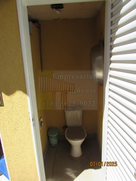 Casa à venda e aluguel com 2 quartos, 90m² - Foto 20