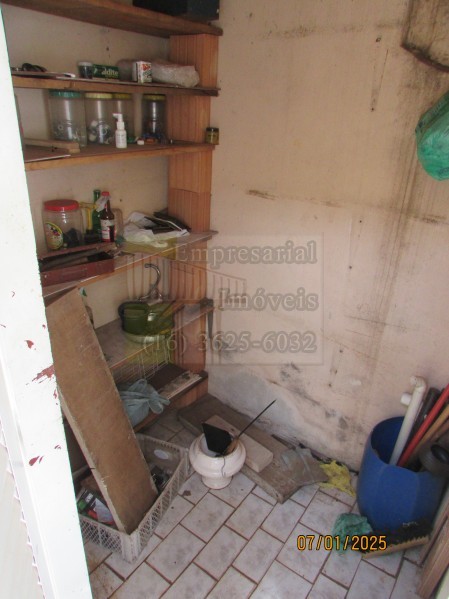 Casa à venda e aluguel com 2 quartos, 90m² - Foto 21