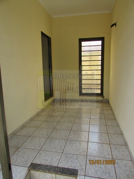 Casa para alugar com 2 quartos, 60m² - Foto 3