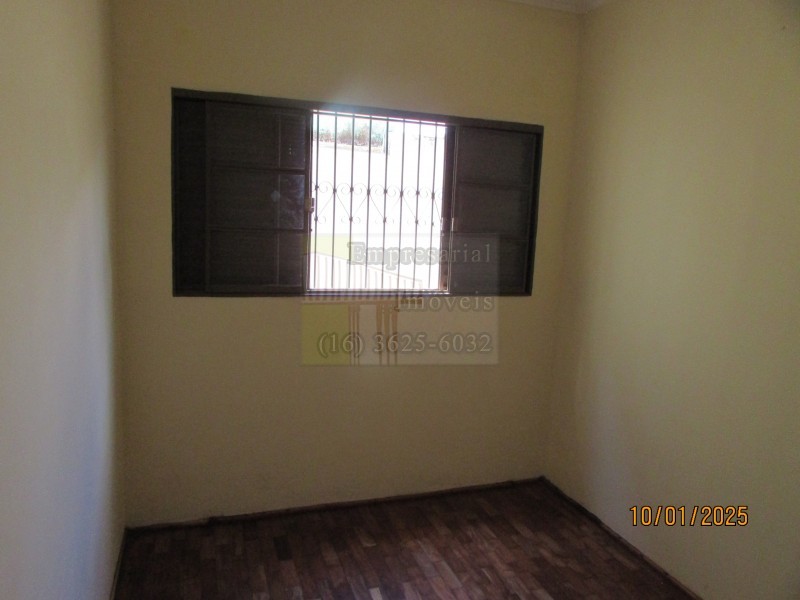 Casa para alugar com 2 quartos, 60m² - Foto 8