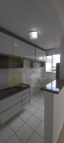 Apartamento à venda com 2 quartos, 55m² - Foto 4