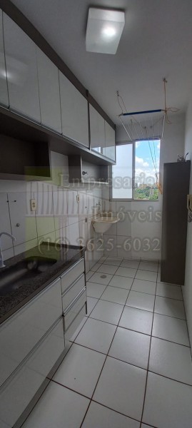 Apartamento à venda com 2 quartos, 55m² - Foto 2