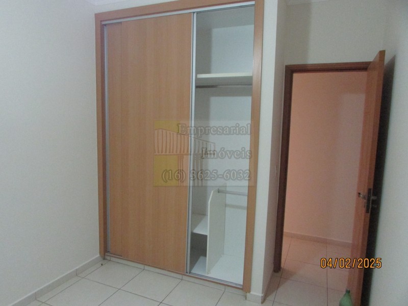 Apartamento para alugar com 3 quartos, 90m² - Foto 12