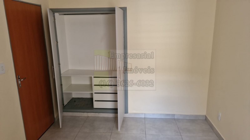 Casa para alugar com 3 quartos, 120m² - Foto 14