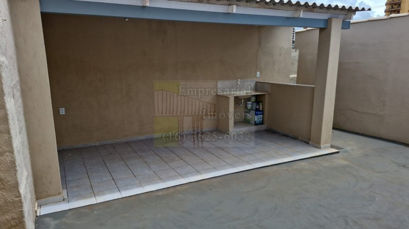 Casa para alugar com 3 quartos, 120m² - Foto 29