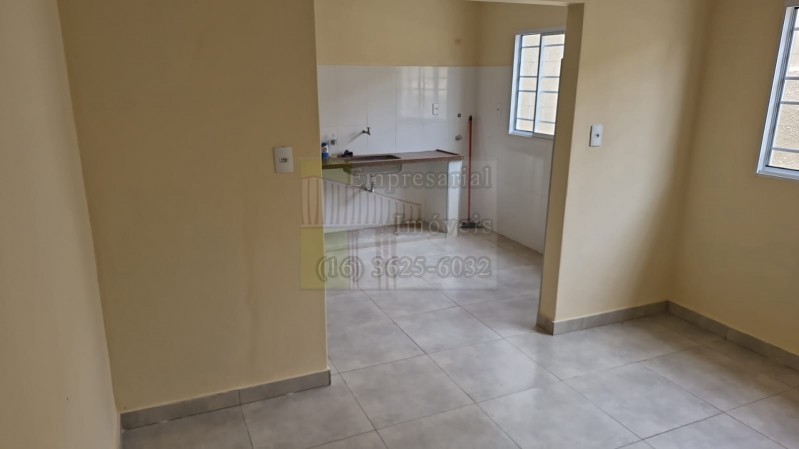 Casa para alugar com 3 quartos, 120m² - Foto 21