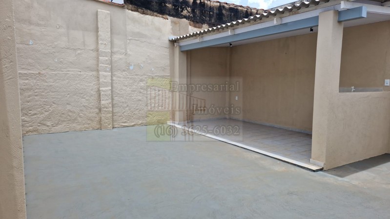 Casa para alugar com 3 quartos, 120m² - Foto 24