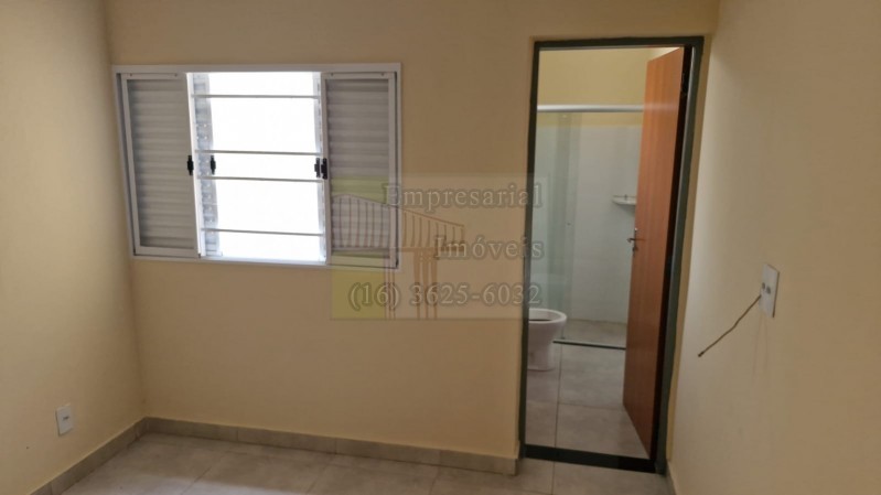 Casa para alugar com 3 quartos, 120m² - Foto 17