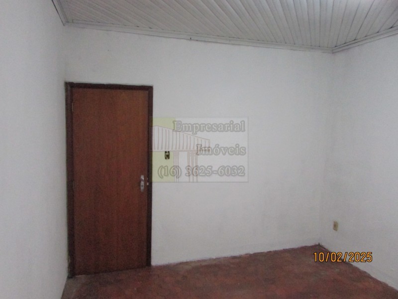 Casa para alugar com 2 quartos, 70m² - Foto 8