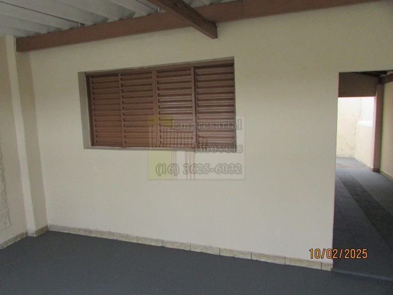 Casa para alugar com 2 quartos, 70m² - Foto 3