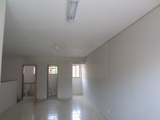 Prédio Inteiro para alugar, 55m² - Foto 4