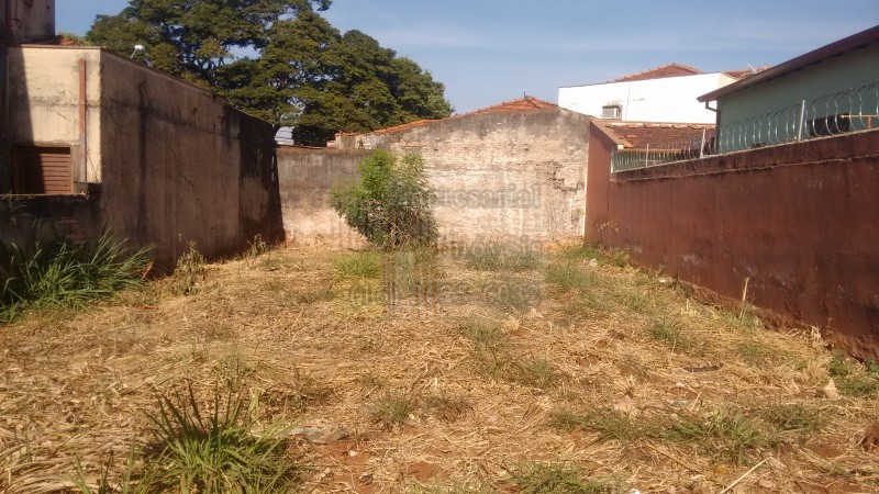 Terreno à venda, 180m² - Foto 1