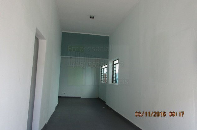 Prédio Inteiro para alugar, 90m² - Foto 2