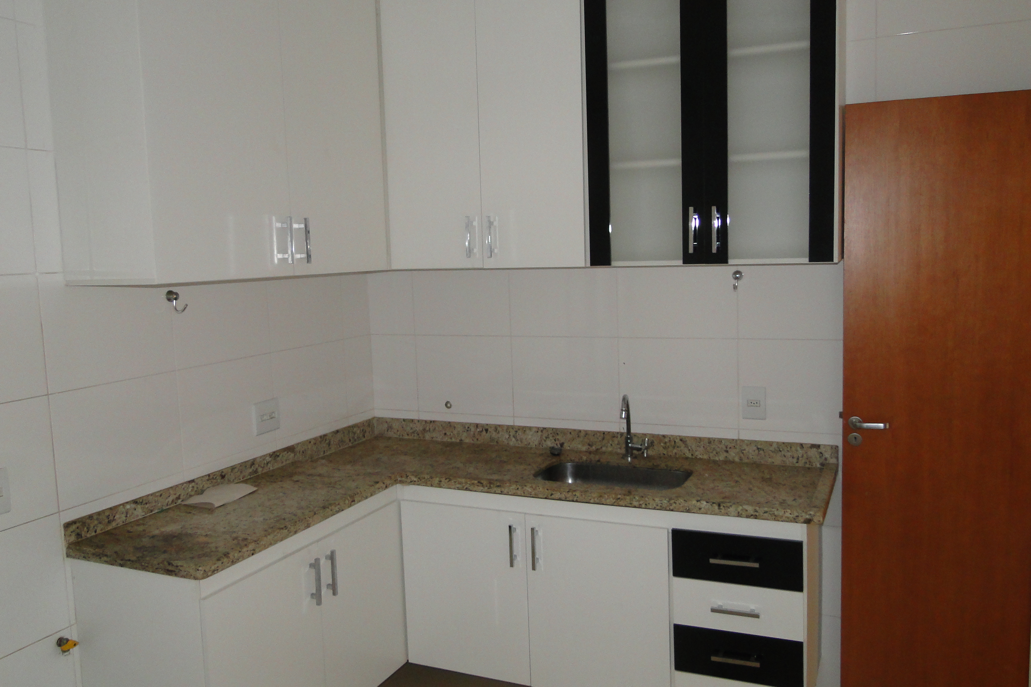 Apartamento à venda com 3 quartos, 138m² - Foto 6