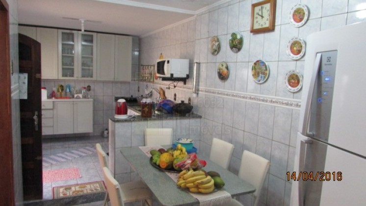 Sobrado à venda com 3 quartos, 330m² - Foto 7